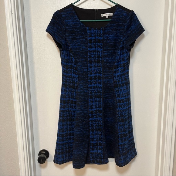 Sandra Darren Blue Black Women's Mini Dress 10P - Picture 1 of 6